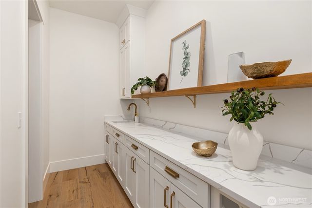 4948 NE North Tolo Road, Bainbridge Island, WA 98110