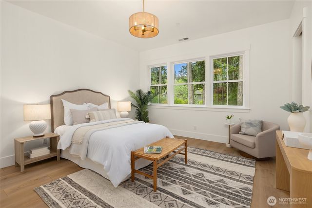 4948 NE North Tolo Road, Bainbridge Island, WA 98110