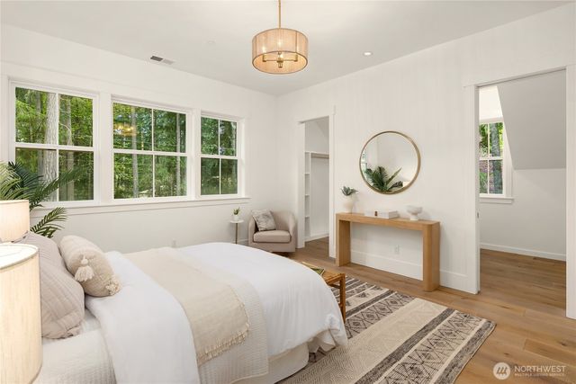 4948 NE North Tolo Road, Bainbridge Island, WA 98110