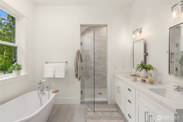 4948 NE North Tolo Road, Bainbridge Island, WA 98110