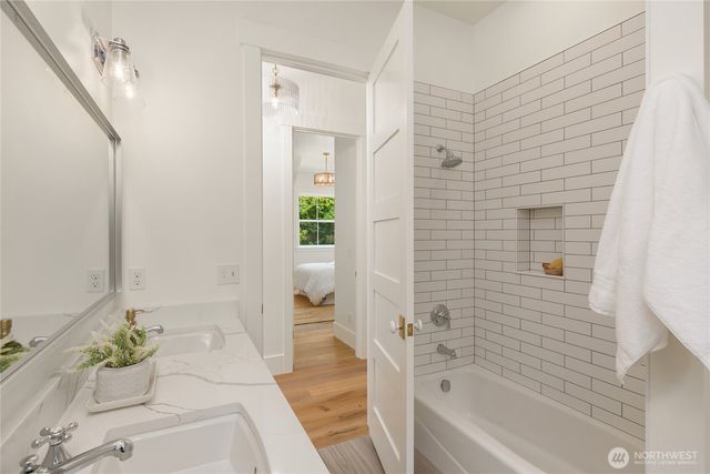 4948 NE North Tolo Road, Bainbridge Island, WA 98110