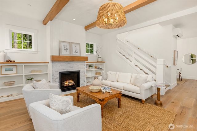 4948 NE North Tolo Road, Bainbridge Island, WA 98110
