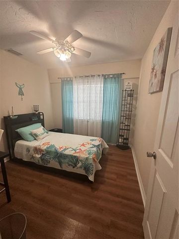 800 61ST STREET N, St Petersburg, FL 33710