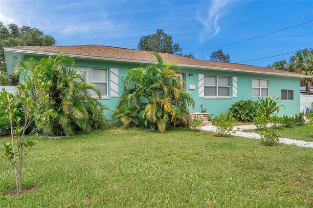 800 61ST STREET N, St Petersburg, FL 33710