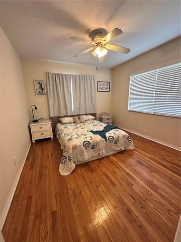800 61ST STREET N, St Petersburg, FL 33710