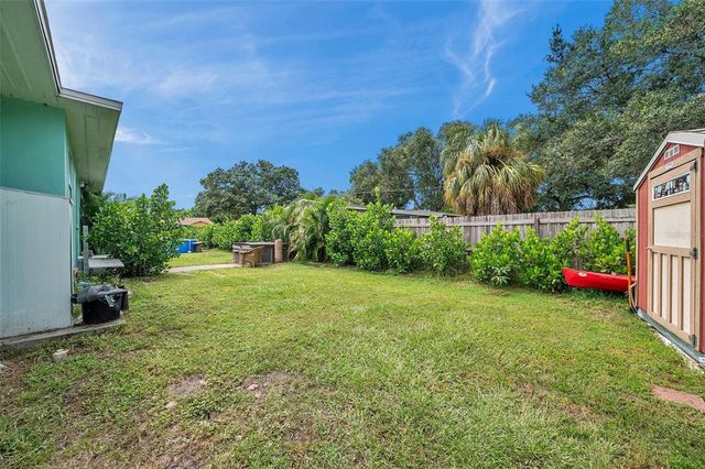 800 61ST STREET N, St Petersburg, FL 33710