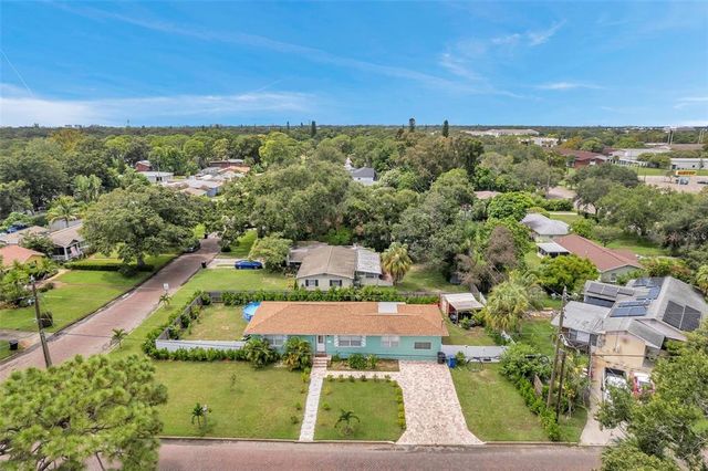 800 61ST STREET N, St Petersburg, FL 33710