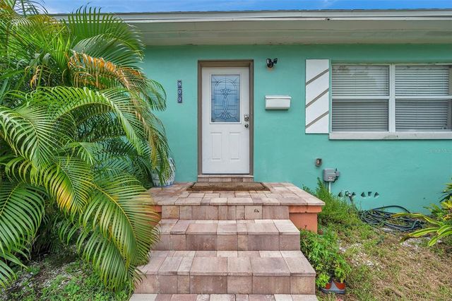 800 61ST STREET N, St Petersburg, FL 33710