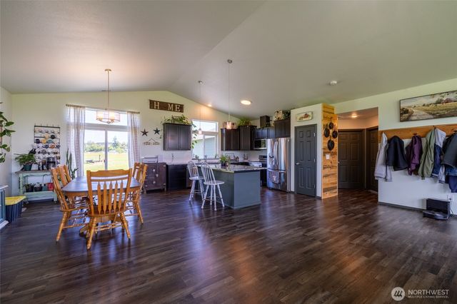125 Apple Tree Lane, Onalaska, WA 98570