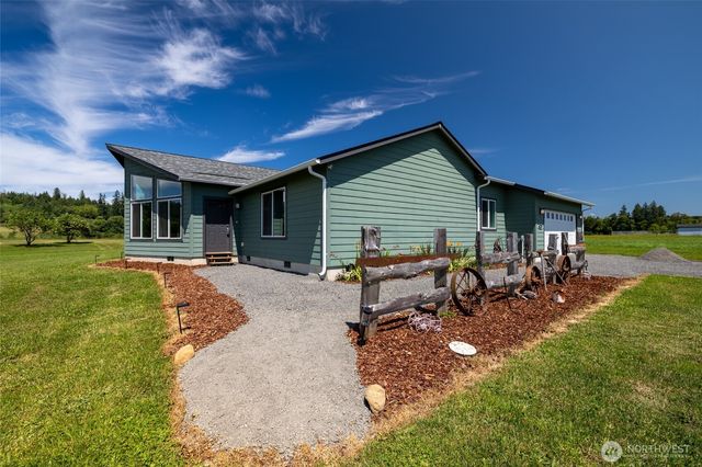 125 Apple Tree Lane, Onalaska, WA 98570