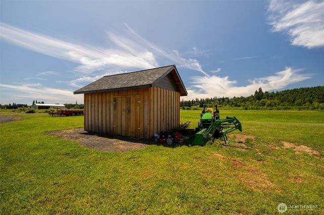 125 Apple Tree Lane, Onalaska, WA 98570