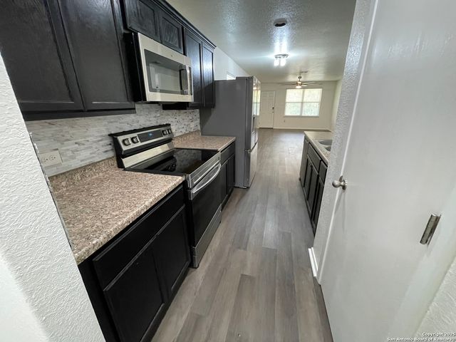 10014 Raspberry Oak, San Antonio, TX 78223