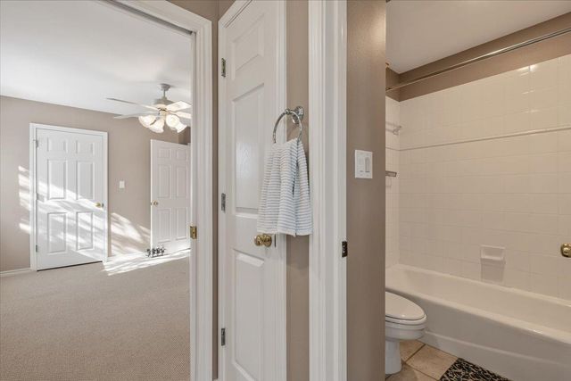 280 Hannah DR, Dripping Springs, TX 78620