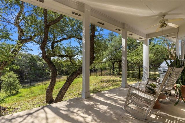 280 Hannah DR, Dripping Springs, TX 78620
