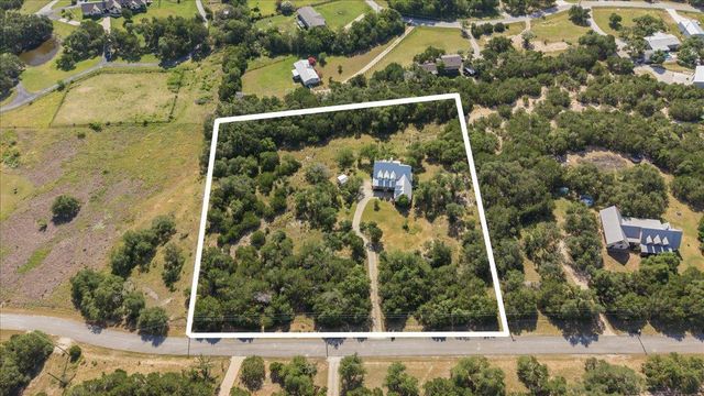 280 Hannah DR, Dripping Springs, TX 78620