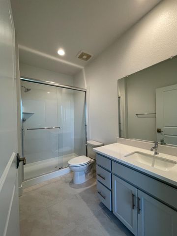 633 Silver Canoe Ct, Roseville, CA 95747