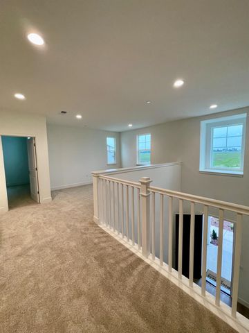 633 Silver Canoe Ct, Roseville, CA 95747