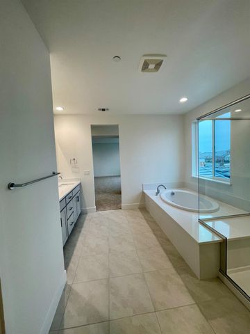 633 Silver Canoe Ct, Roseville, CA 95747