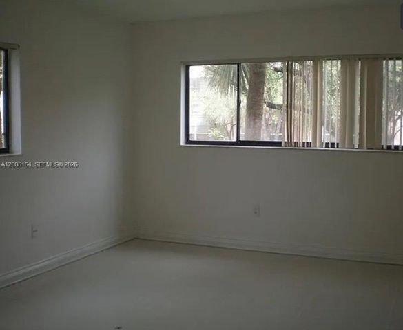 8650 SW 133rd Ave Rd 213, Miami, FL 33183