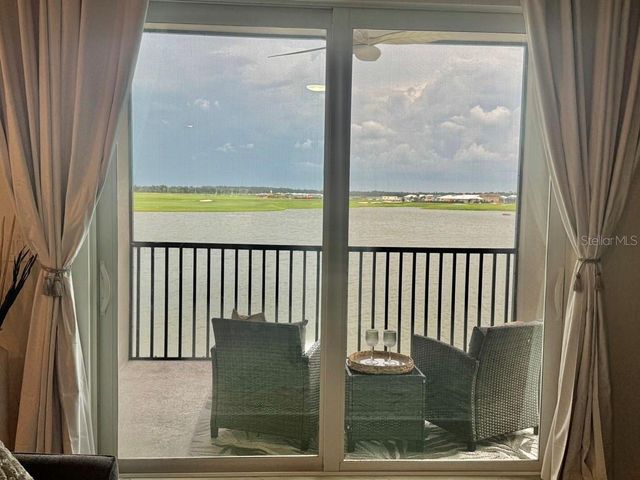 19116 SCALLOP LOOP 207, Lakewood Ranch, FL 34211