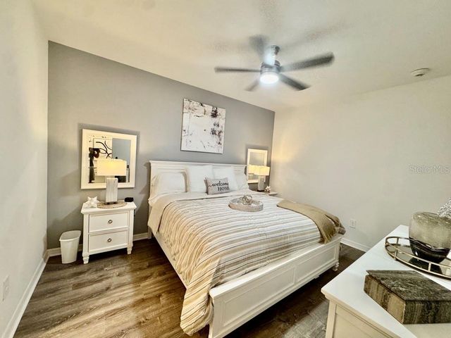 19116 SCALLOP LOOP 207, Lakewood Ranch, FL 34211
