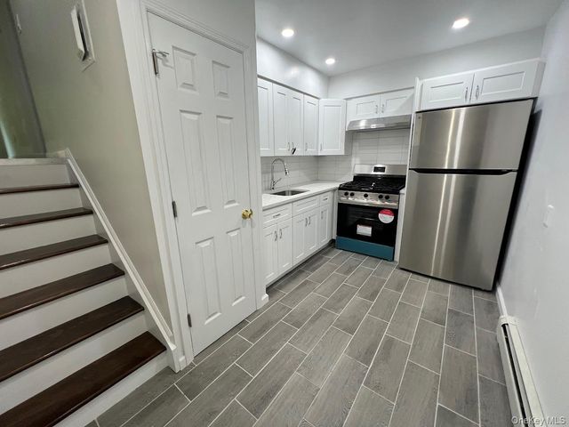 4832 59th Street Apt 1, Woodside, NY 11377
