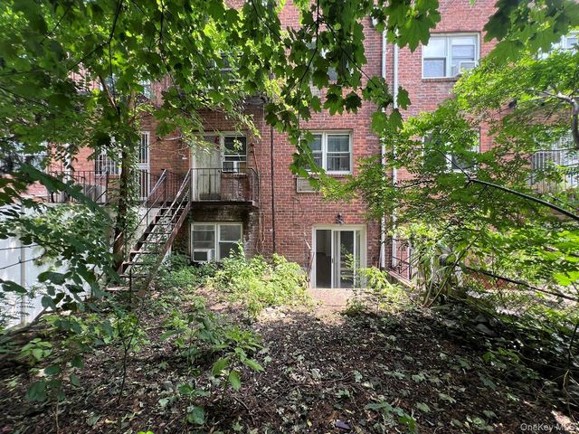 4832 59th Street Apt 1, Woodside, NY 11377