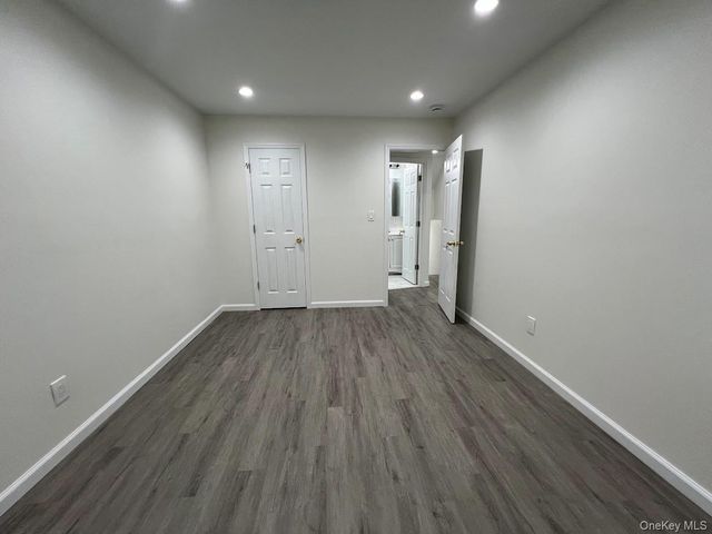 4832 59th Street Apt 1, Woodside, NY 11377