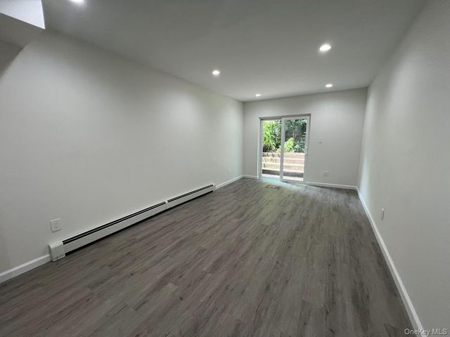 4832 59th Street Apt 1, Woodside, NY 11377