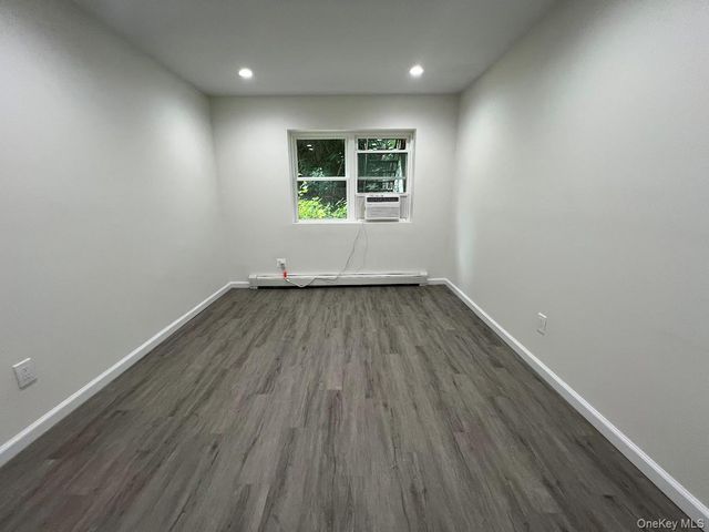 4832 59th Street Apt 1, Woodside, NY 11377