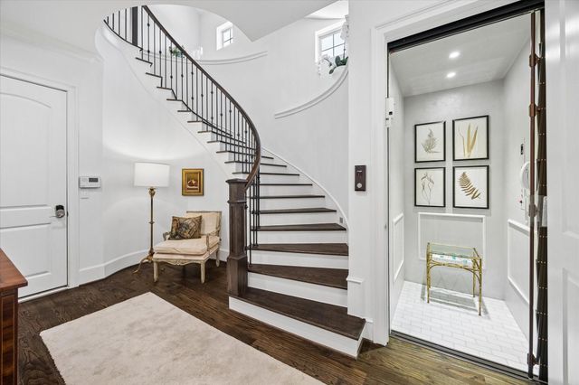 862 Dunleigh Meadows Lane, Houston, TX 77055