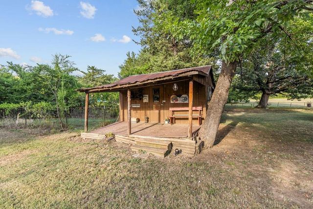 2868 State Highway 37 N, Clarksville, TX 75426