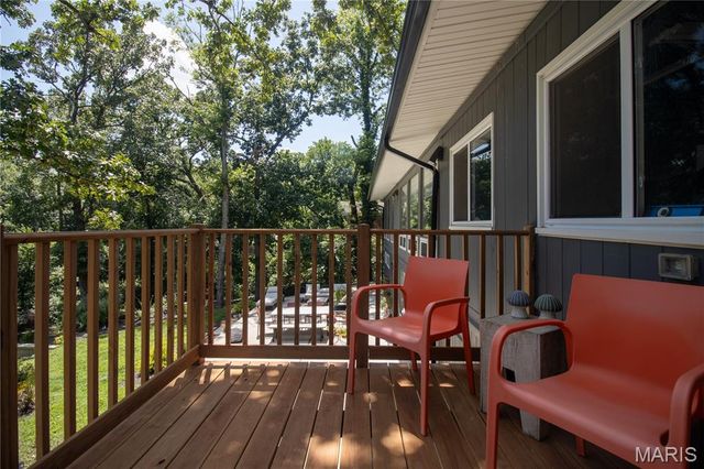 12212 Robyn Road, Sunset Hills, MO 63127