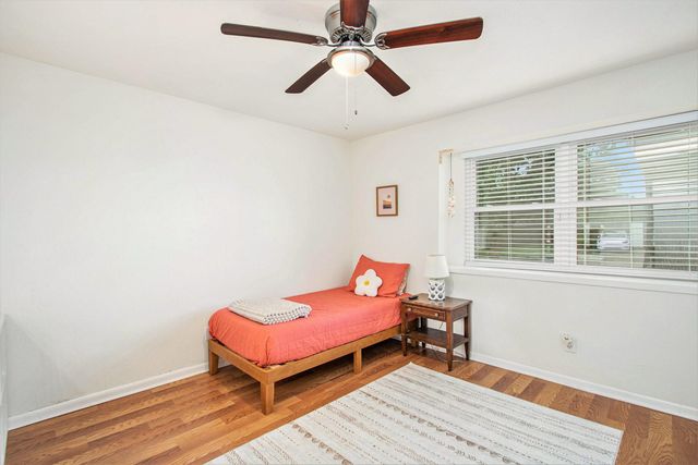 17223 Fife Lane, Webster, TX 77598