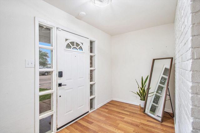 17223 Fife Lane, Webster, TX 77598