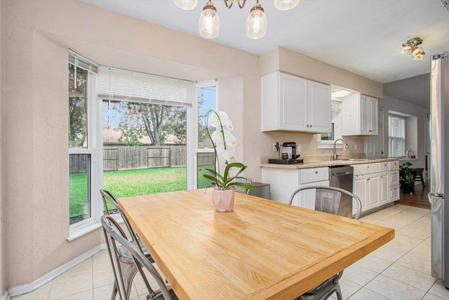 17223 Fife Lane, Webster, TX 77598