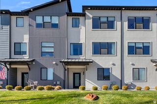 448 S WOOD STREAM RD, American Fork, UT 84003