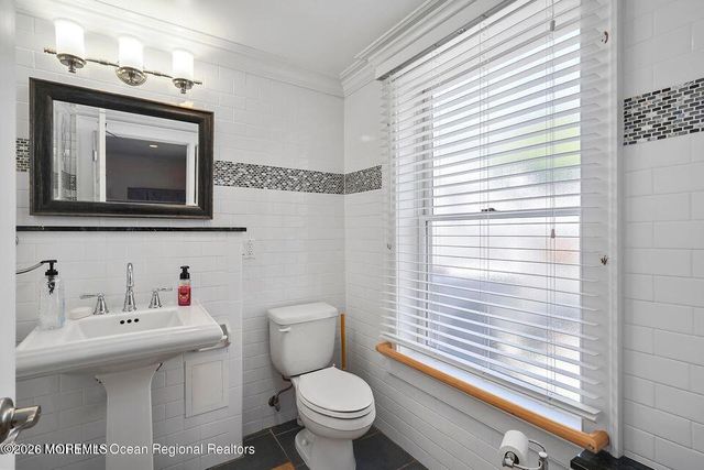 220 Marine Place, Avon-by-the-sea, NJ 07717