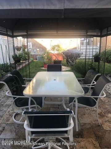 220 Marine Place, Avon-by-the-sea, NJ 07717