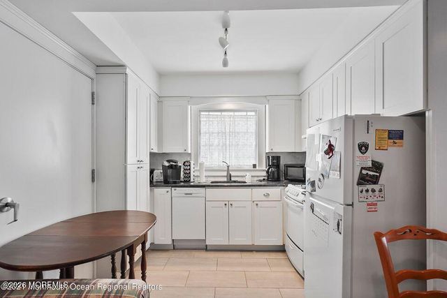 220 Marine Place, Avon-by-the-sea, NJ 07717