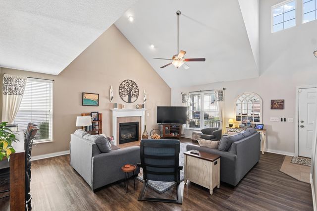 6102 Witherspoon Way, Westerville, OH 43081
