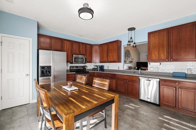 6102 Witherspoon Way, Westerville, OH 43081