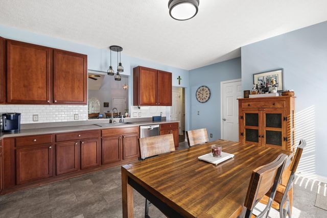 6102 Witherspoon Way, Westerville, OH 43081