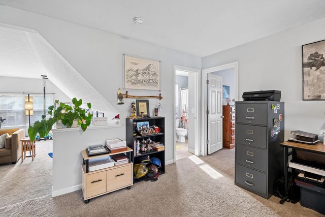 6102 Witherspoon Way, Westerville, OH 43081