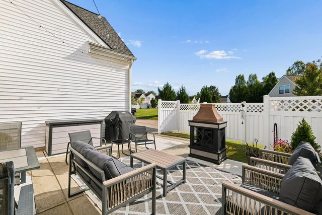 6102 Witherspoon Way, Westerville, OH 43081