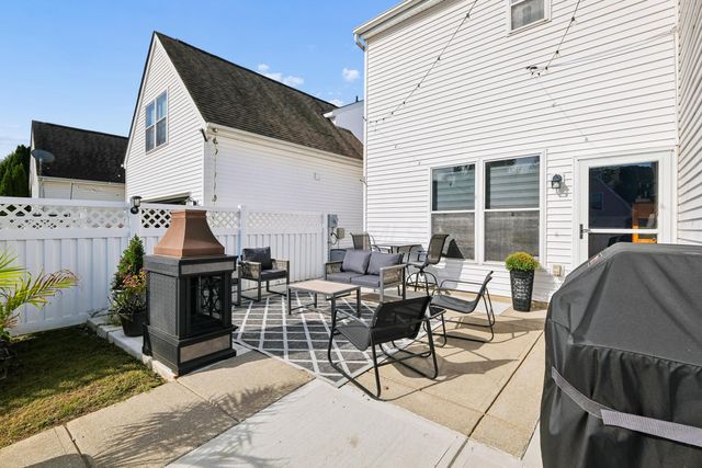6102 Witherspoon Way, Westerville, OH 43081