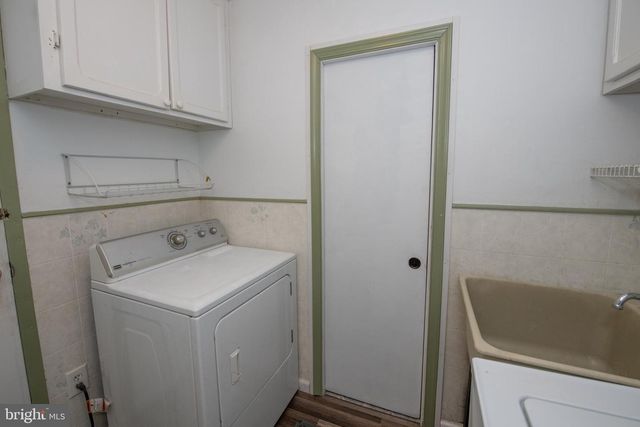 240 CLEARFIELD CIR, Warminster, PA 18974