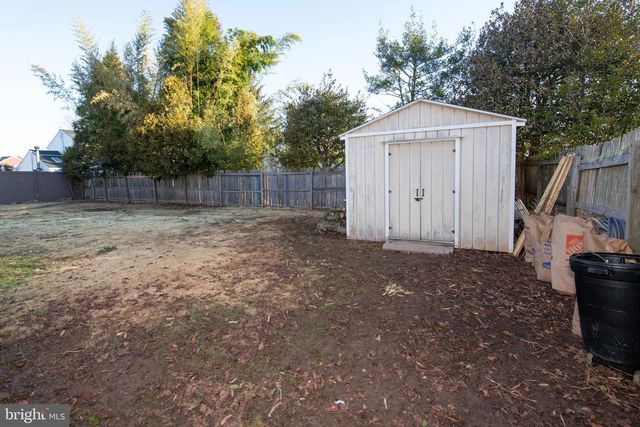 240 CLEARFIELD CIR, Warminster, PA 18974