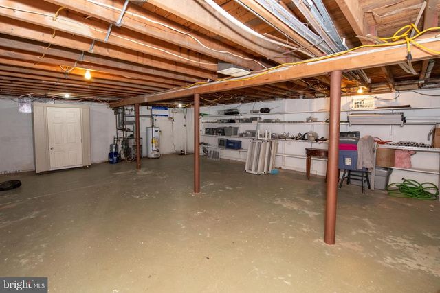 240 CLEARFIELD CIR, Warminster, PA 18974