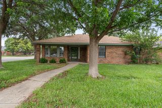 6712 MICHELLE Drive, Amarillo, TX 79109